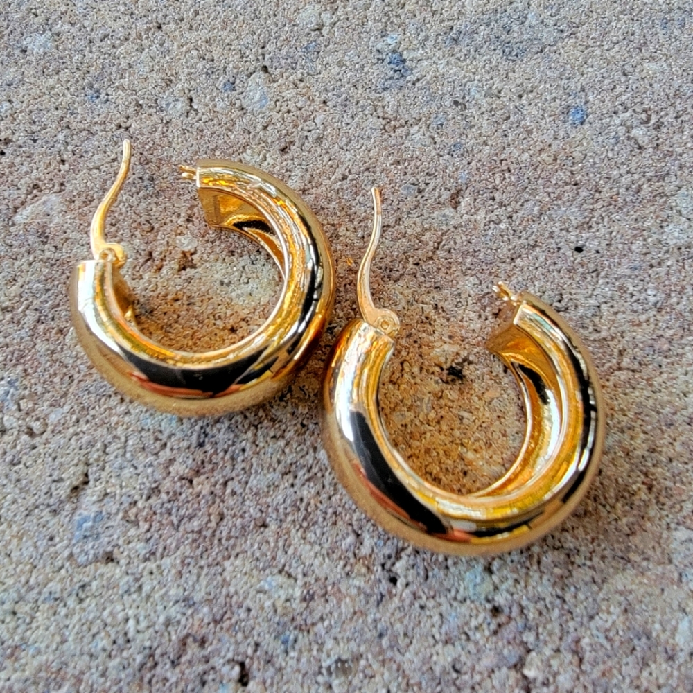 Earrings,  gold plated